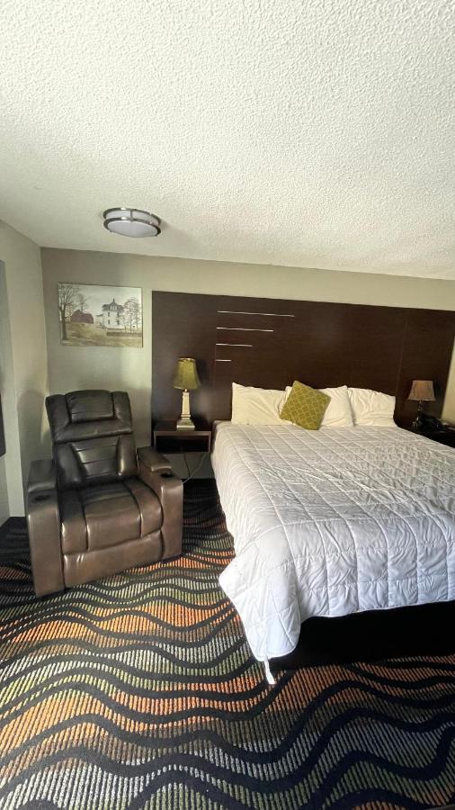 Country Town N' Suites Gatlinburg Exterior foto